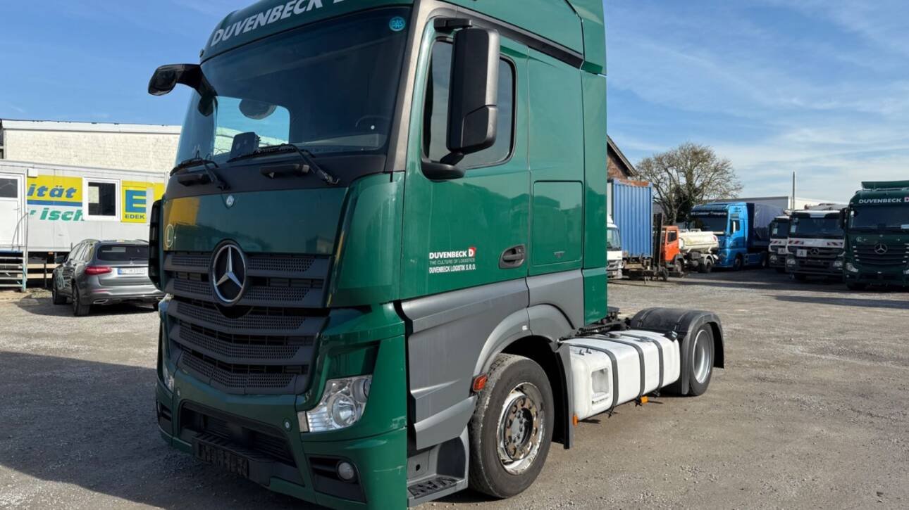 Mercedes-Benz Actros 1842